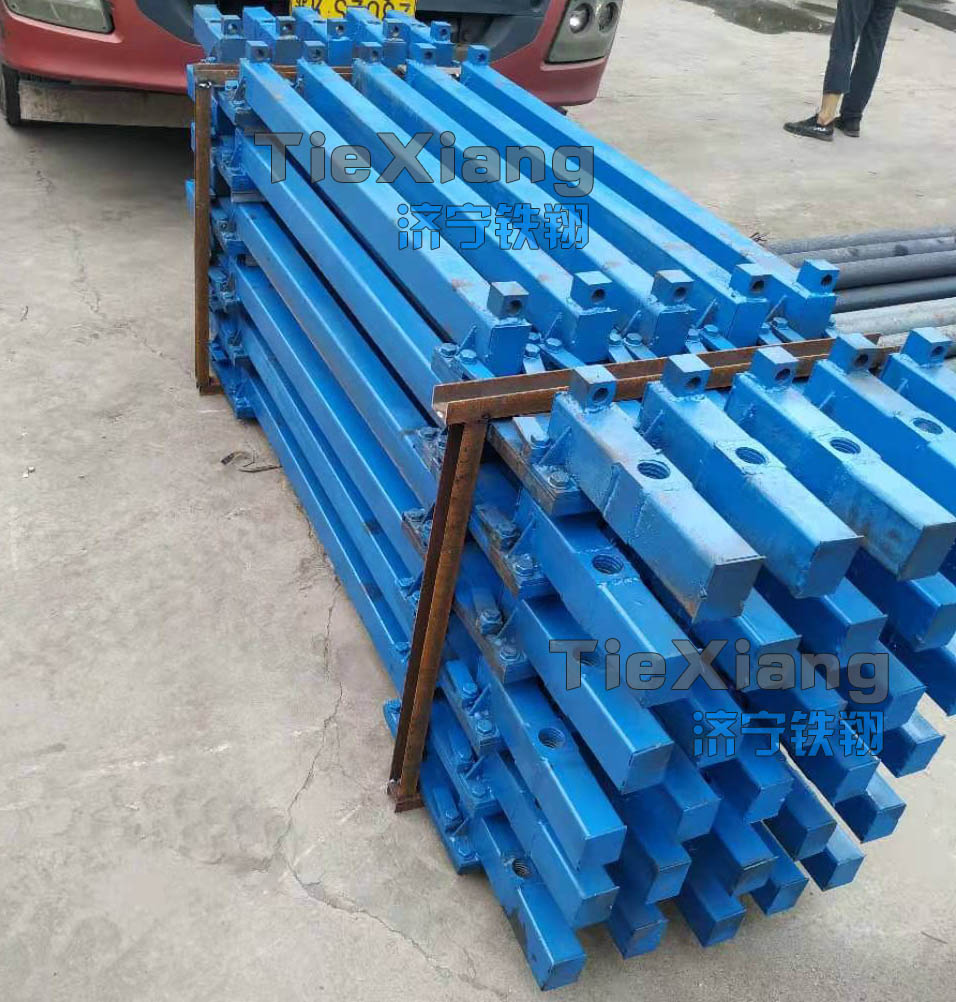 地鐵鋪架工裝鋼軌支撐架