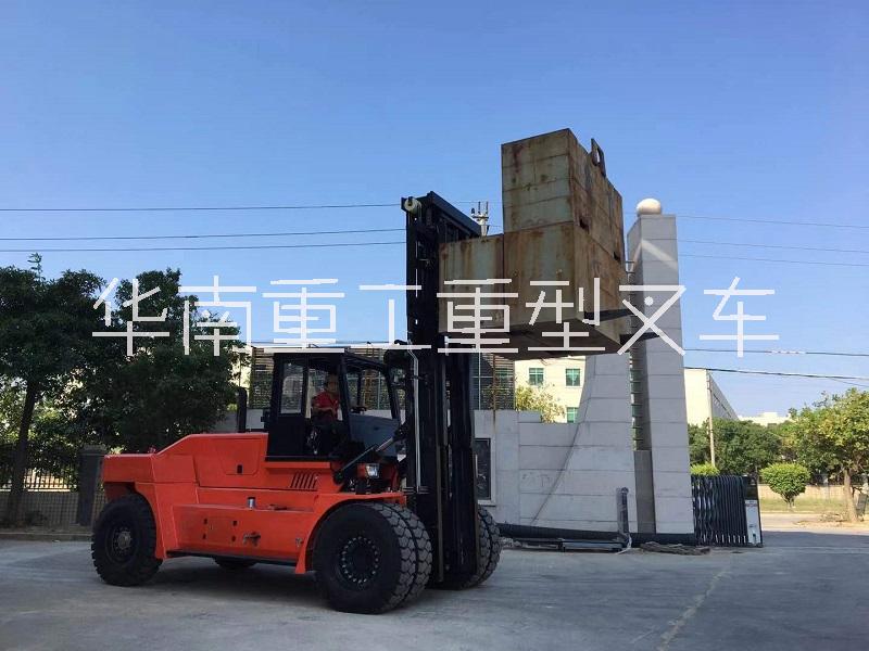 出租租賃型25噸叉車|設(shè)備搬運(yùn)25噸叉車采購牌子