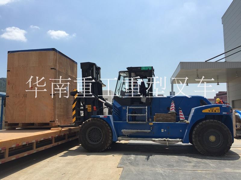 出租租賃型25噸叉車|設(shè)備搬運(yùn)25噸叉車采購牌子