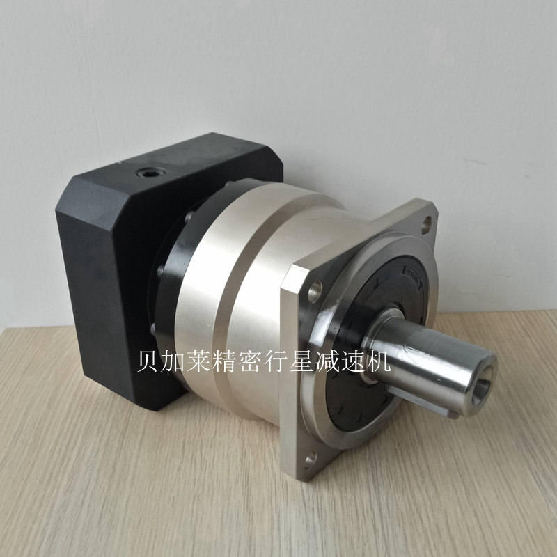 精密行星減速機(jī) 斜齒輪行星減速機(jī)