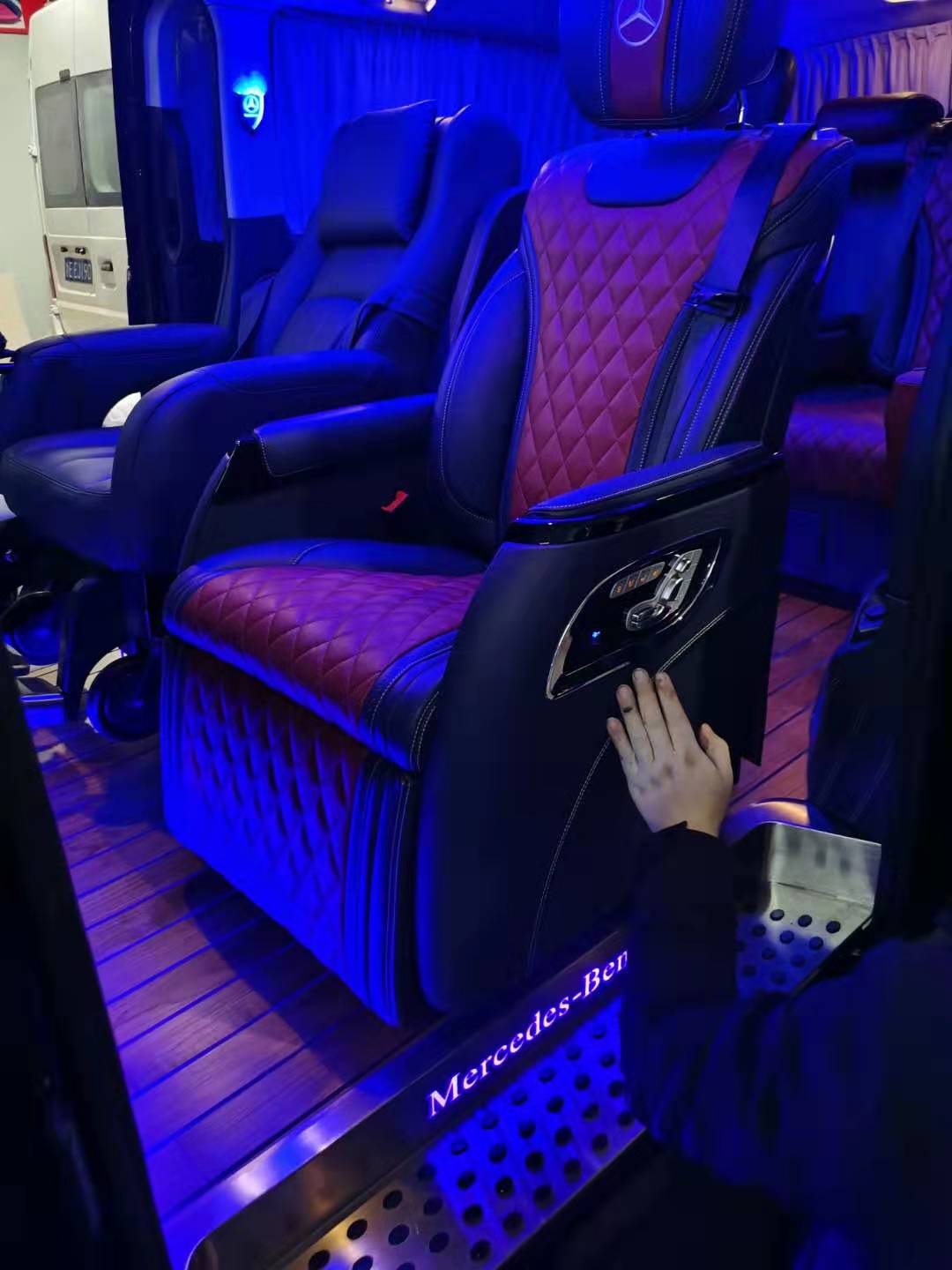 上海福祉座椅改裝汽車輪椅系統(tǒng)