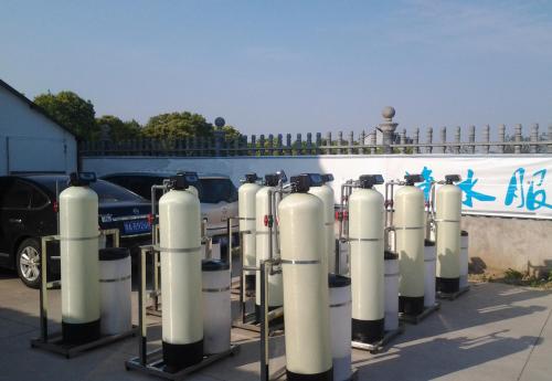 德州供應(yīng)機(jī)房3噸軟化水處理器設(shè)備