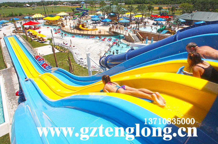 彩虹競(jìng)賽滑梯大型玻璃鋼水滑梯水上樂園設(shè)備