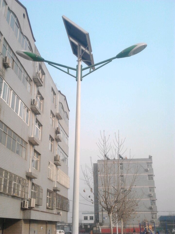 忻州農(nóng)村太陽能路燈   忻州太陽能路燈價格