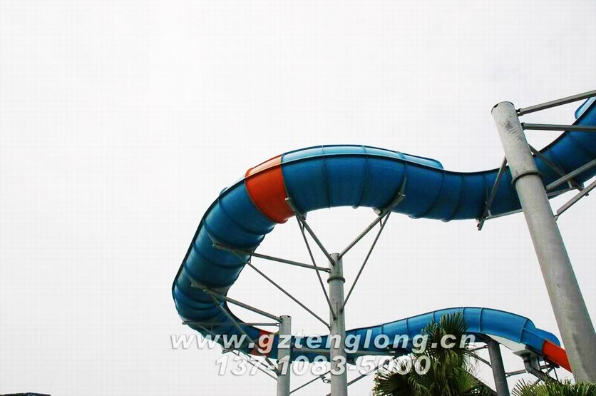 大滑板滑梯玻璃鋼滑道水上樂園設(shè)備