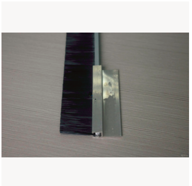 安慶市不銹鋼絲條形刷 磚機(jī)條形刷價(jià)格 304不銹鋼絲條刷批發(fā)