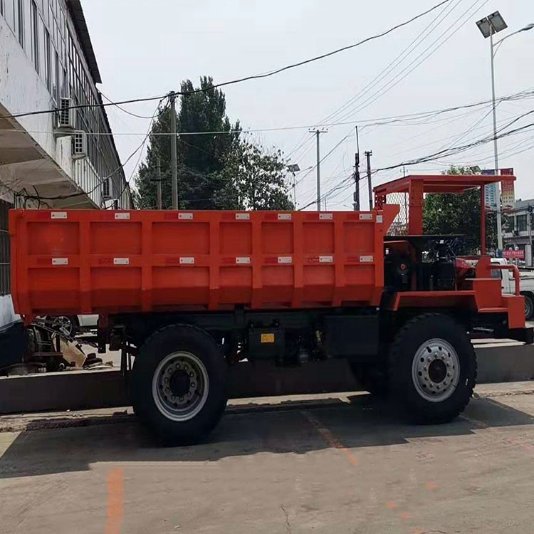 高低速防潮省油8噸后驅(qū)礦用四不像車生產(chǎn)廠家