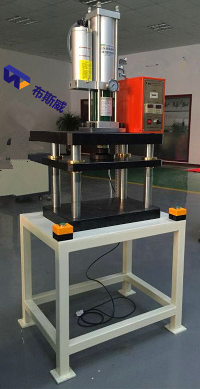 供應(yīng)上海氣動(dòng)增壓沖床