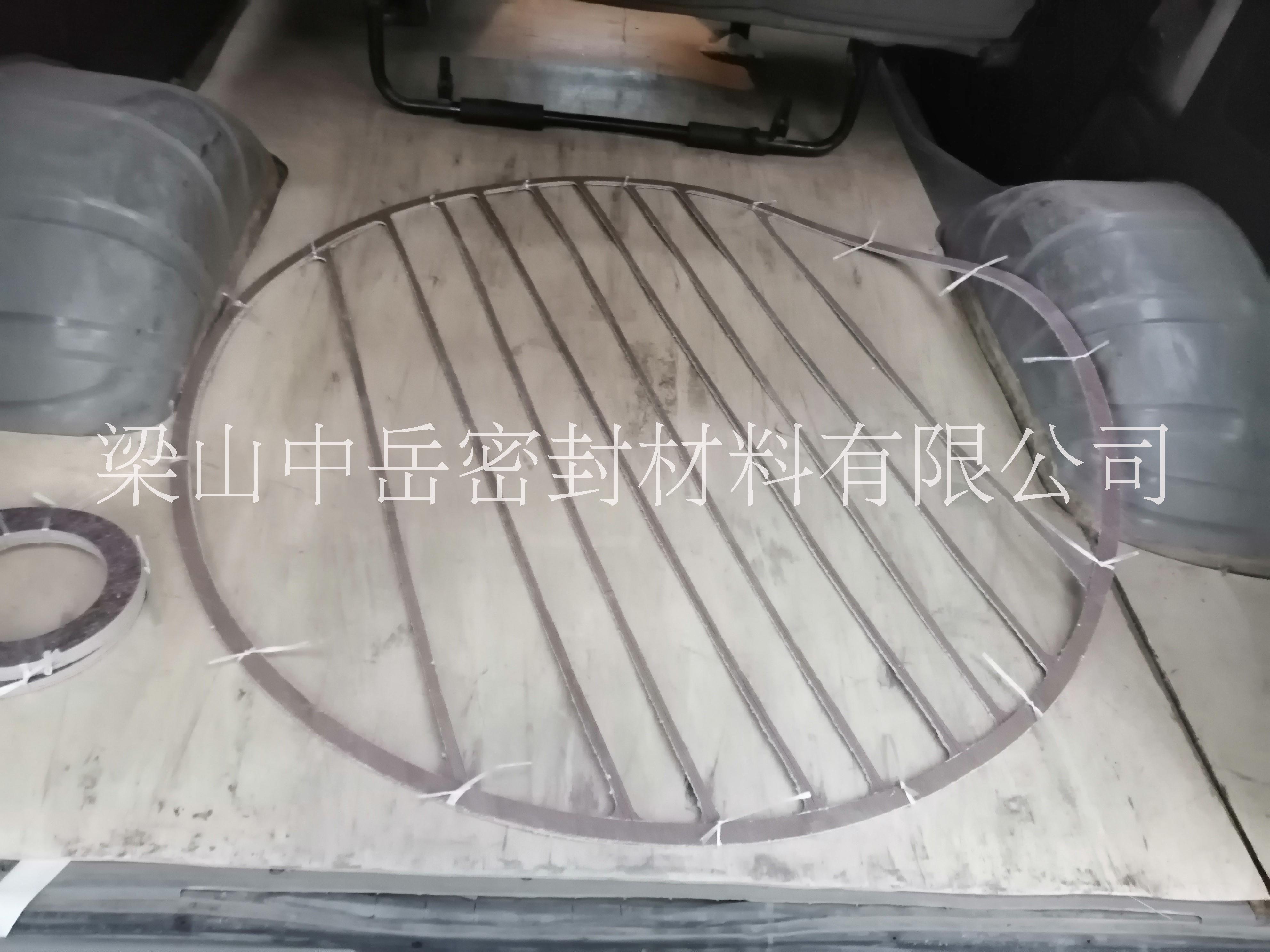 供應梁山石棉特大O型密封墊（生產(chǎn)廠家，質優(yōu)價廉。）