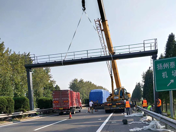 道路交通龍門架廠家