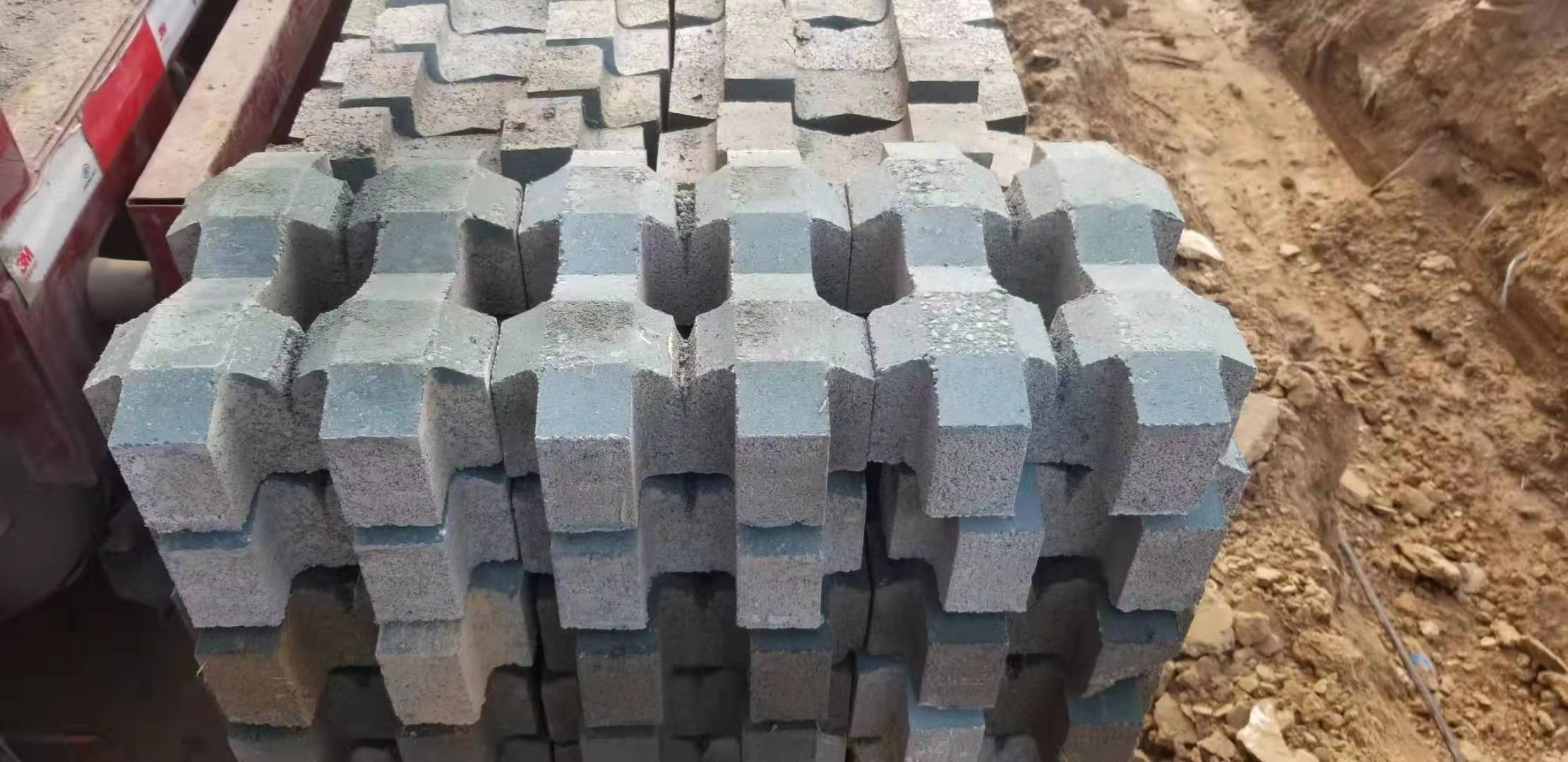 河北省衡水市井字草坪磚生產(chǎn)廠家