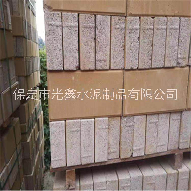 保定草坪磚價(jià)格—保定市植草磚廠家—九孔草坪磚