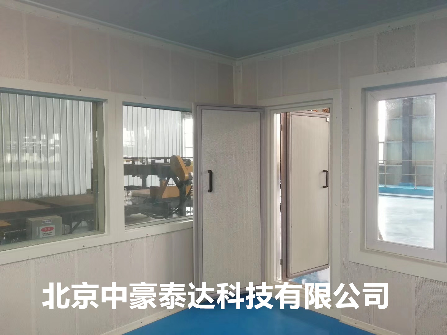工業(yè)降噪室廠家 廠房隔聲降噪哪里比較好？找北京中豪泰達科技有限公司 專業(yè)為車間降噪處理  工業(yè)主動降噪