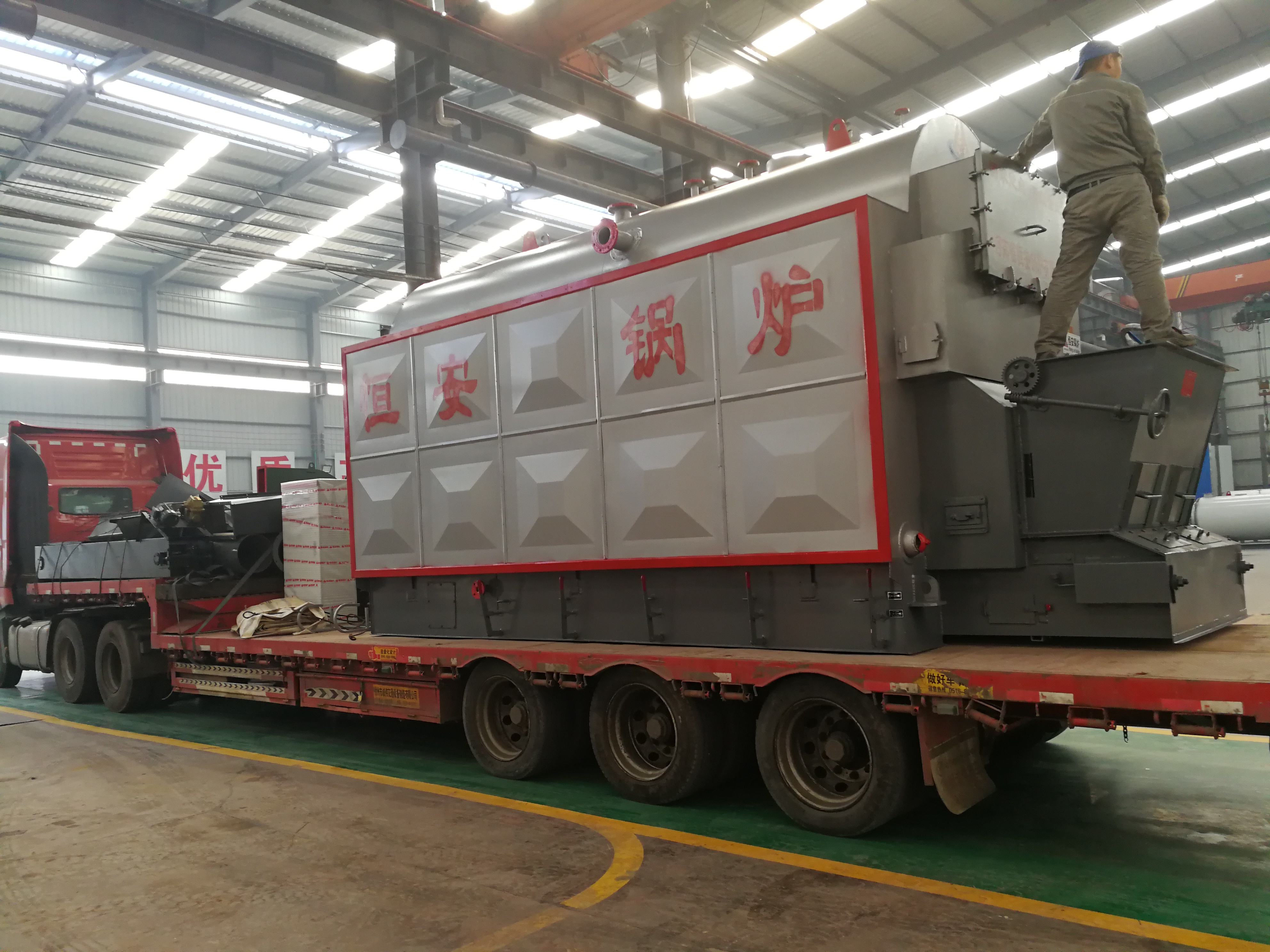 供應臥式半噸生物質蒸汽鍋爐