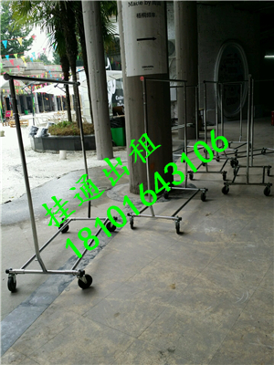 上海服裝掛衣架出租圖片