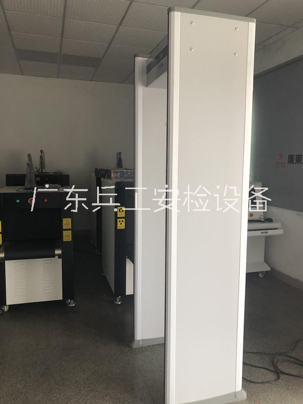 廣東兵工BG-A120W紅外測(cè)溫安檢門 學(xué)校工廠測(cè)溫門廠家 測(cè)溫金屬安檢門