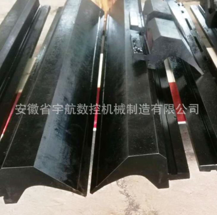 無中間商賺差價 廠家供應(yīng)折彎機(jī)模具