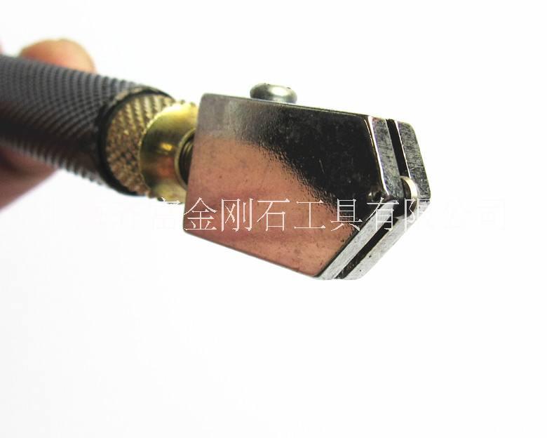 上海玻璃刀 玻璃切割刀 滾輪式玻璃刀 廠家批發(fā)價(jià)格