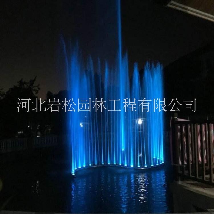 河北省 音樂噴泉廠家 定做小區(qū)噴泉 上門安裝 巖松園林 音樂噴泉 程控噴泉