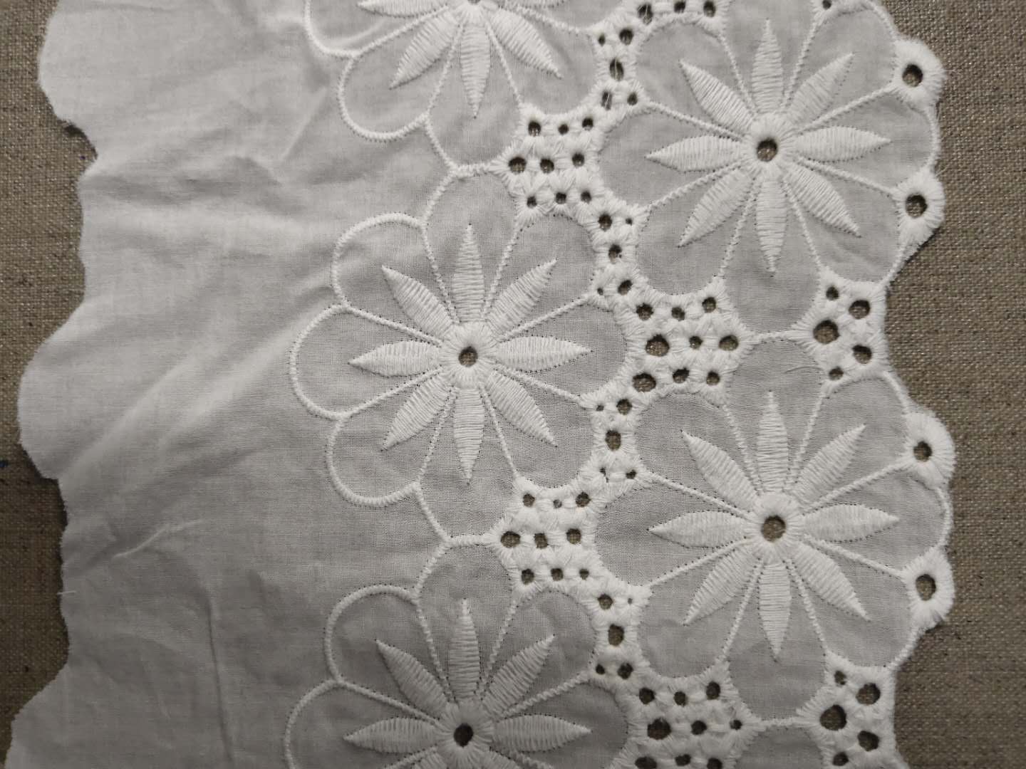 棉布花邊條碼輔料服裝刺繡花邊廠家直銷