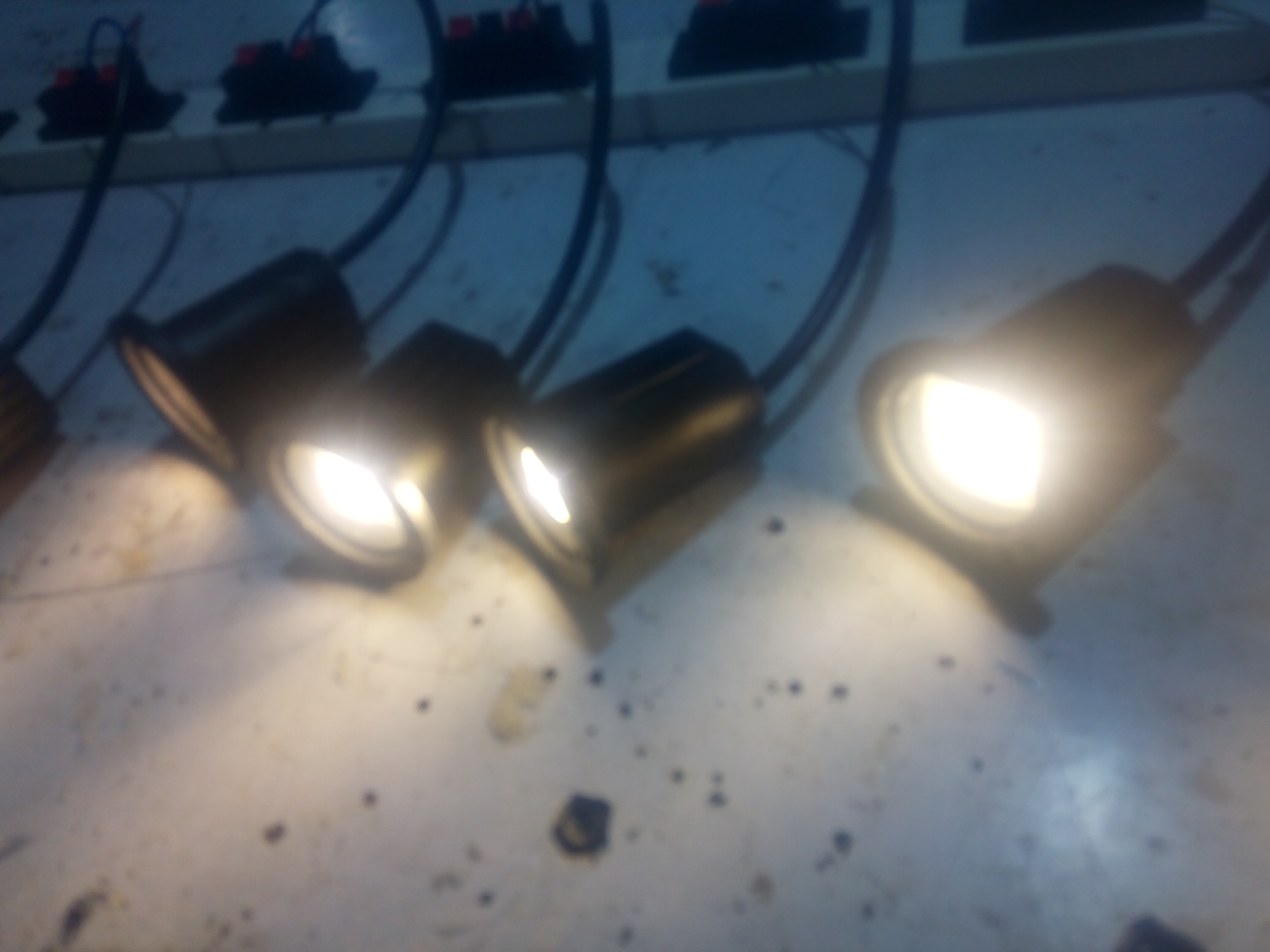 廠家直銷插地?zé)?廣東LED地埋燈價格LED裝飾燈廠家