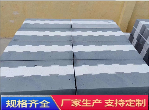 C -1燒結(jié)復(fù)合自保溫砌塊C -2自保溫砌塊異形自保溫砌塊山東地區(qū)