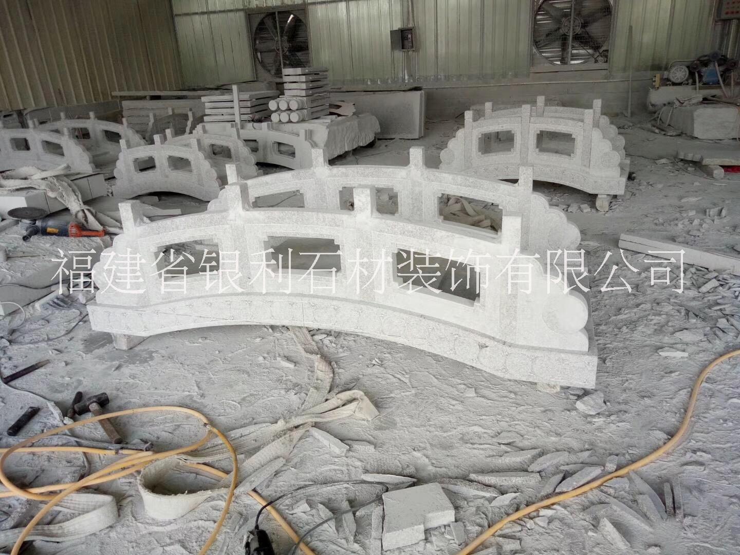 石材拱橋 廠家直銷園林景觀欄桿石橋 別墅景觀石頭橋雕刻擺件