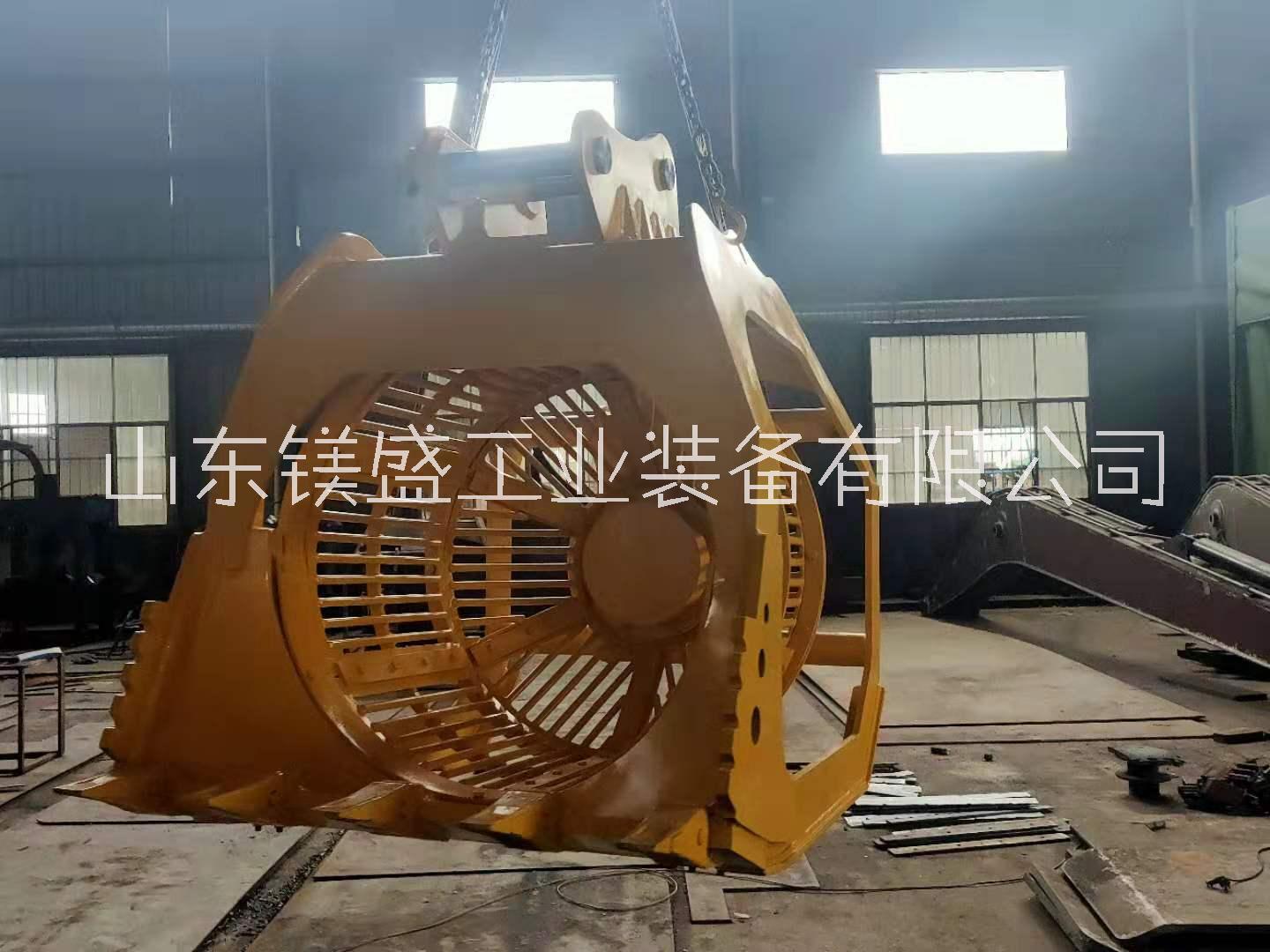 加藤1430 挖掘機(jī)篩分斗