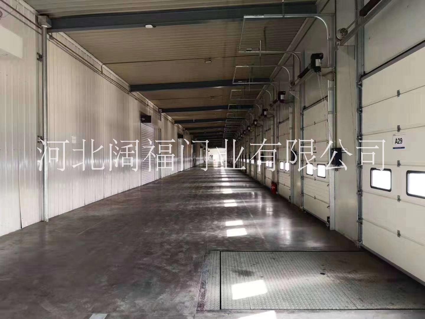 湖南 闊福門業(yè)廠家直銷闊?；T 闊福工業(yè)門 翻板門 快速門 車間門 卷簾門 高速門 冷庫(kù)門 提升門