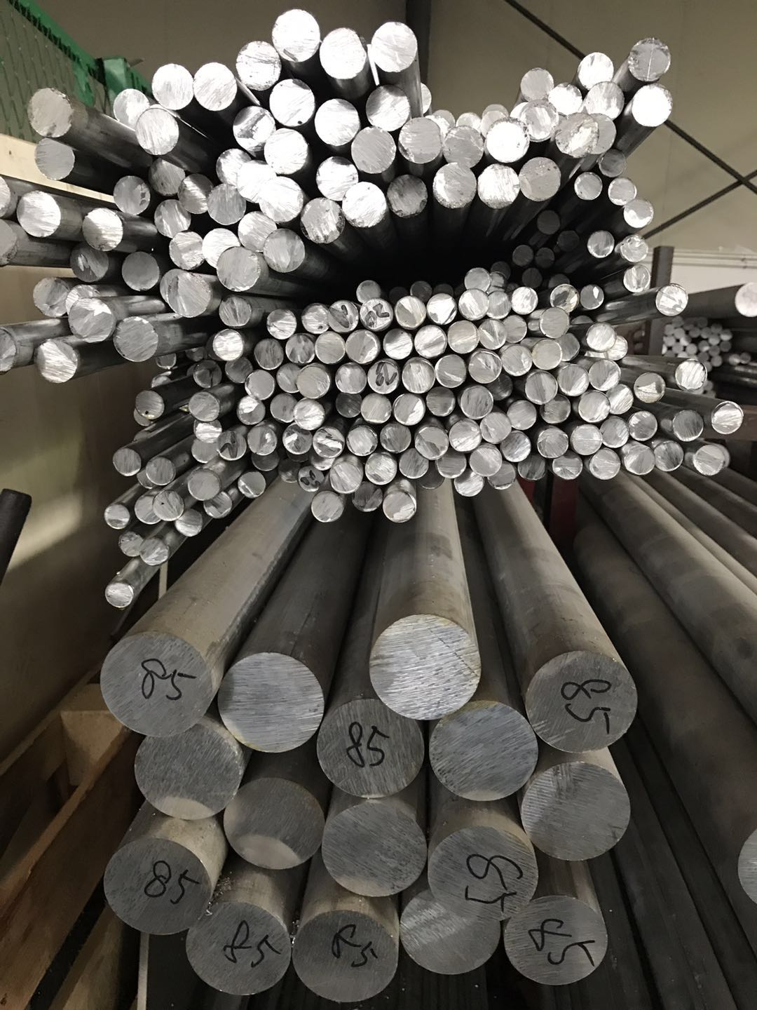 6061t6鋁管6061鋁方管6061角鋁6061鋁型材