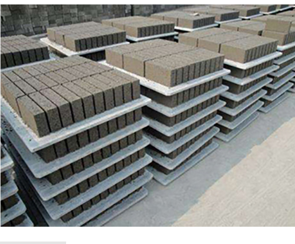 山東PVC磚機(jī)托板廠家直發(fā)