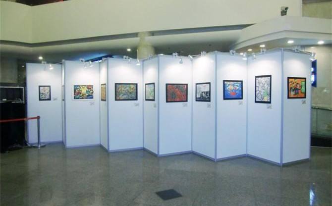 校園文化展板畢業(yè)設(shè)計(jì)成都書畫展板廠家