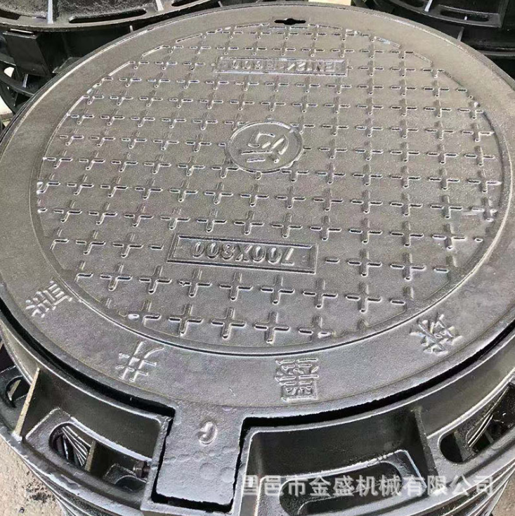 輕型球墨鑄鐵井蓋 山東圓形污水井蓋價格 學校小區(qū)排水井蓋 規(guī)格可定制