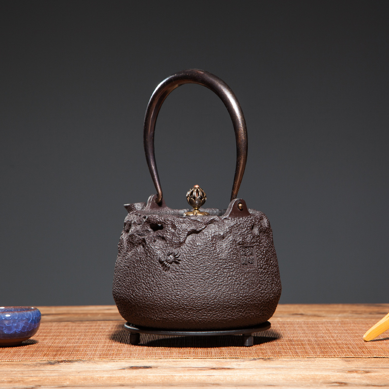 廠家直銷生鐵壺鑄鐵茶壺泡茶富*鐵壺燒水壺*工廠養(yǎng)生茶壺 吉 春 堂 富*圖鐵壺