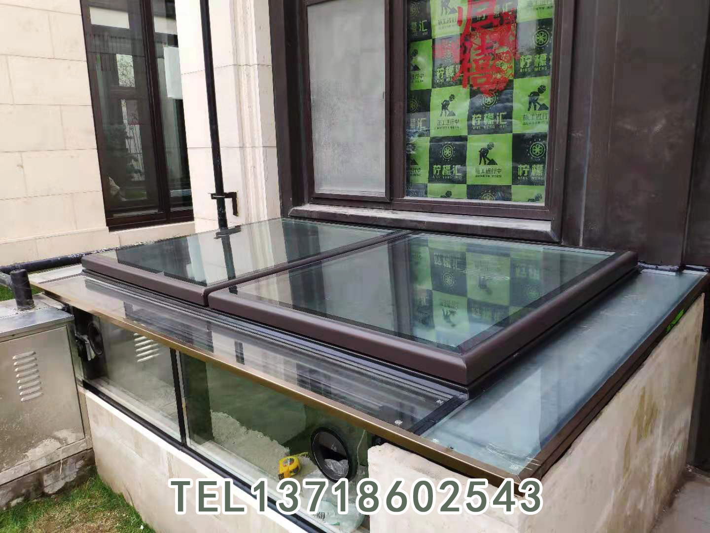 屋頂天窗鋁合金天窗天井窗子電動(dòng)天窗