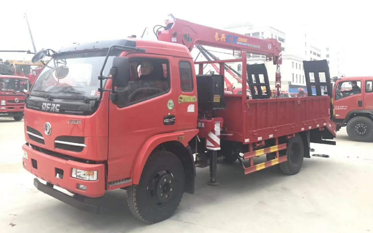 5噸程力隨車吊報(bào)價(jià)@定制@廠家直銷