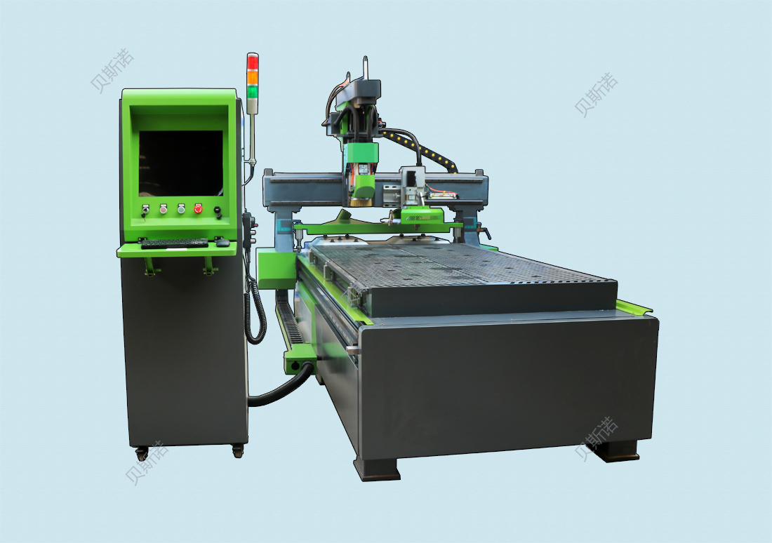 自動換刀開料機 圓盤刀庫板式家具板材開料機 木工雕刻機廠家直銷 自動換刀加工中心 自動換刀木工