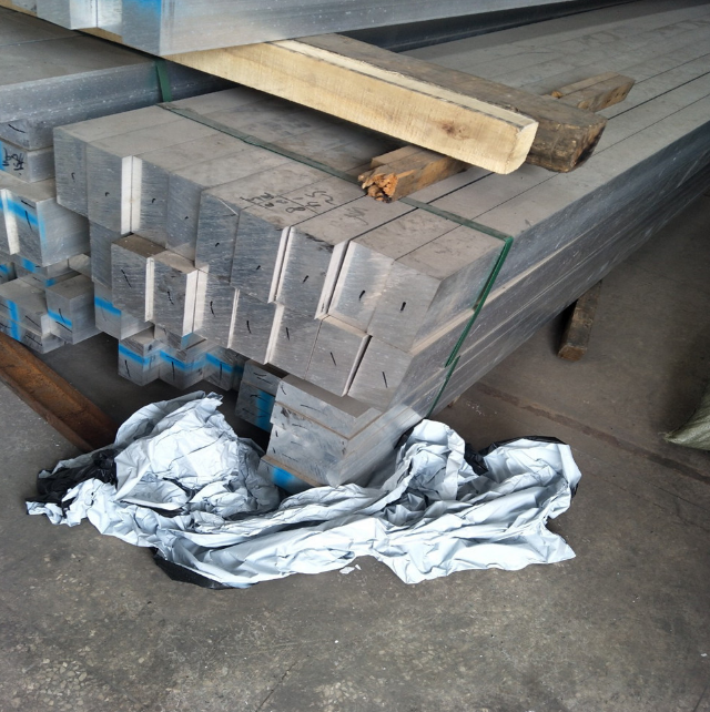 西南現(xiàn)貨2024-t351鋁合金板 上海2024t351鋁板批發(fā)供應(yīng)