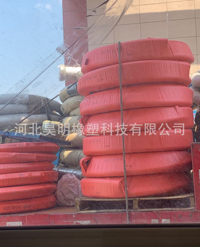 廠家生產(chǎn)銷售高壓膠管 河北鋼絲編織膠管廠家  鋼絲纏繞膠管，102*2