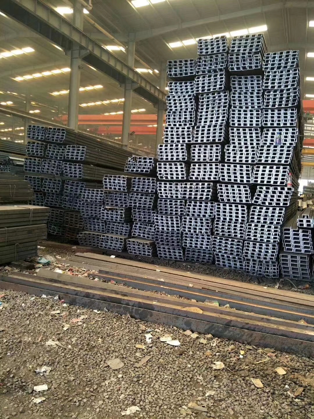 槽鋼，鄭州槽鋼現(xiàn)貨