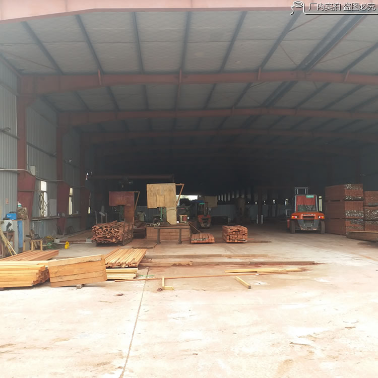 云南菠蘿格防腐木地板欄桿涼亭價格工廠報價
