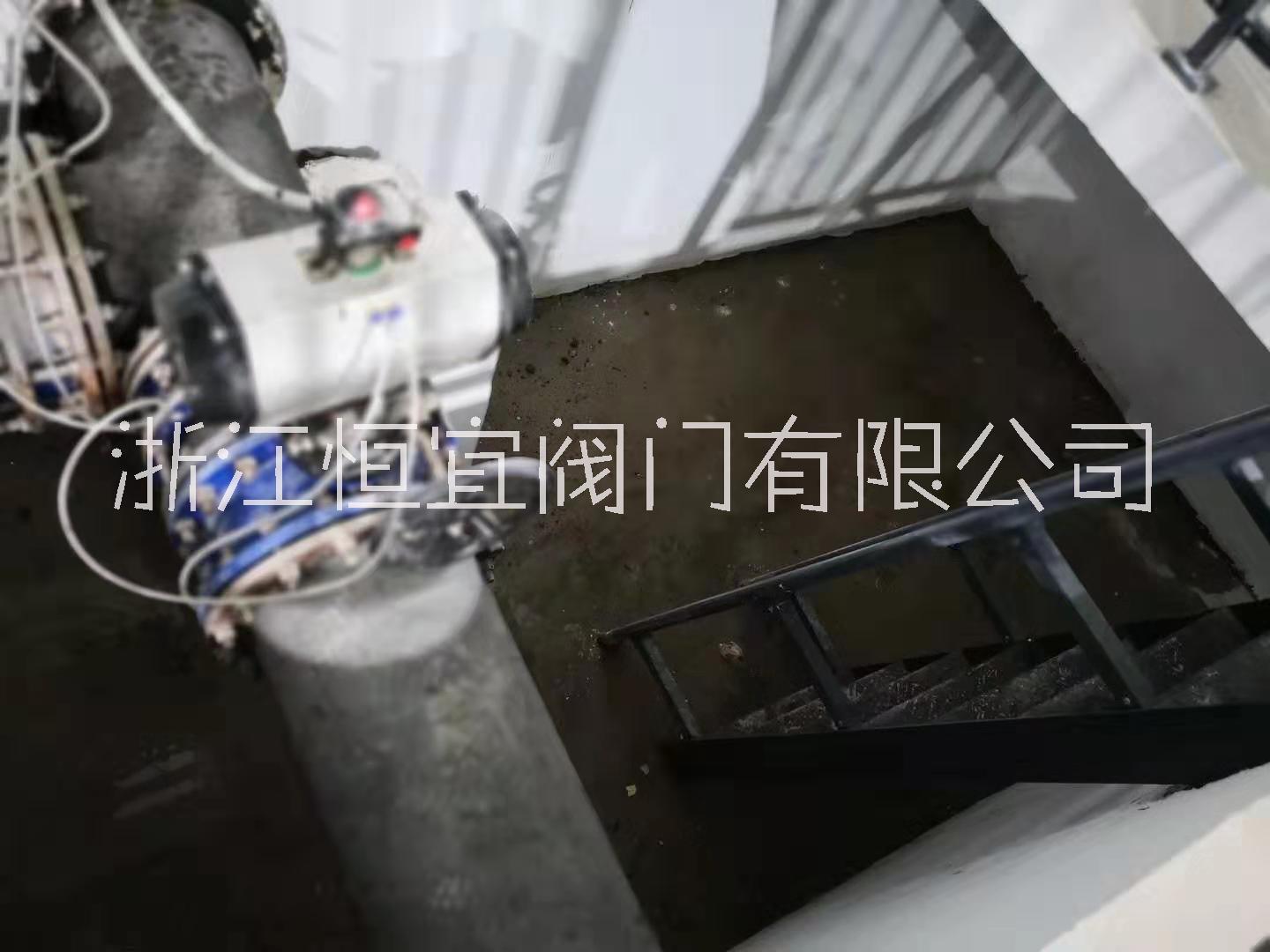 氣動法蘭蝶閥氣動執(zhí)行器含三聯(lián)件 氣動法蘭軟密封蝶閥