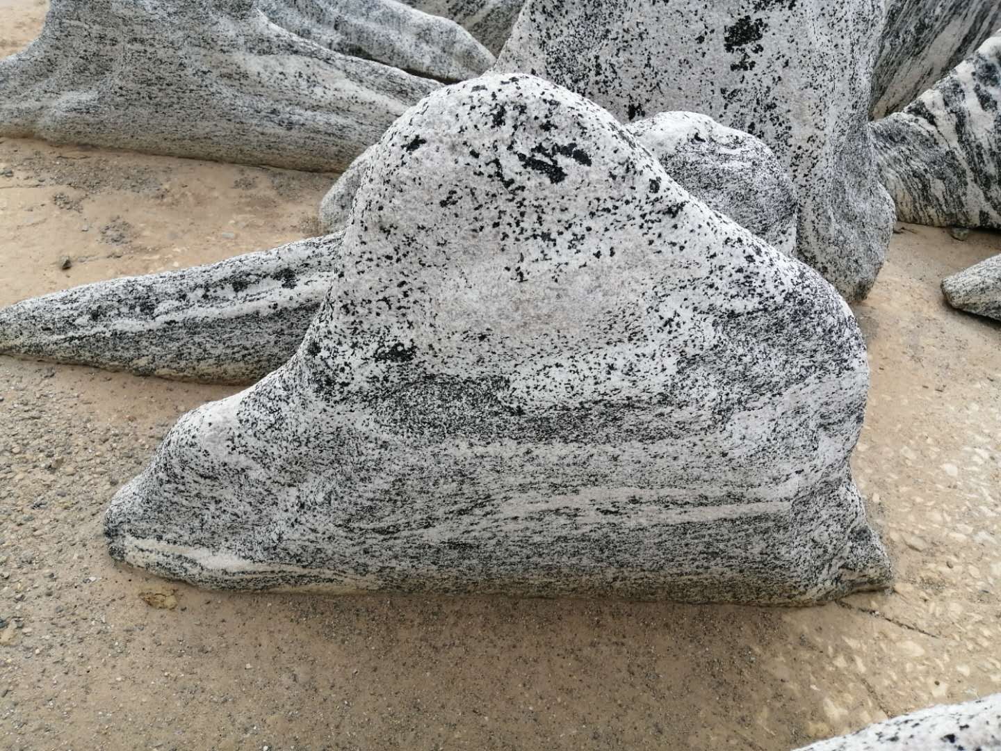 西安景觀雪浪石直產(chǎn)直銷，石在價(jià)格