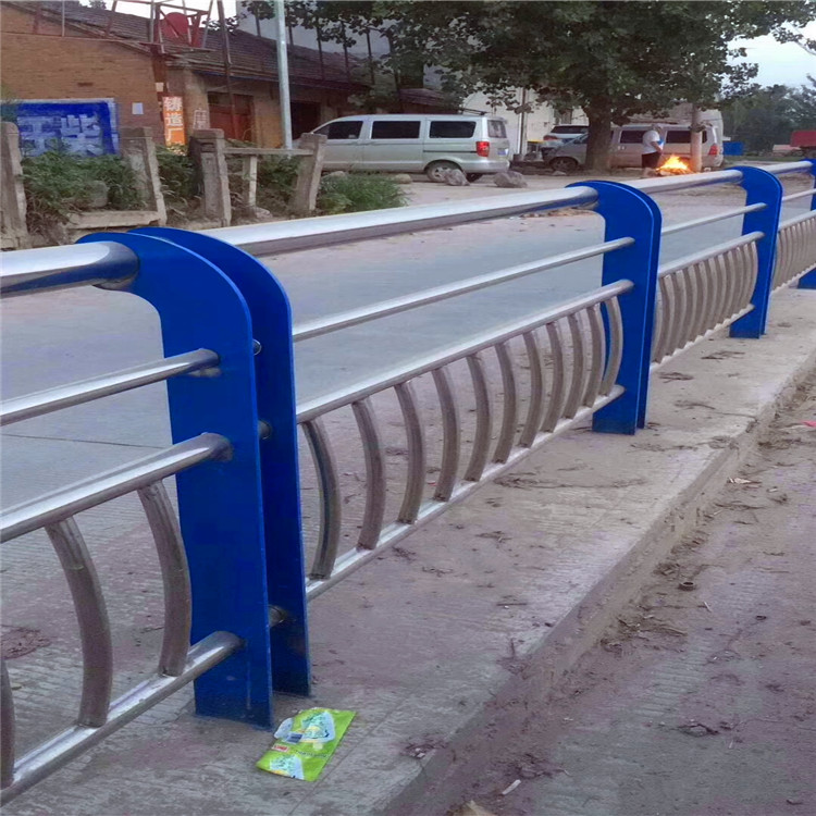 護欄立柱 不繡鋼復合管護欄 高鐵護欄  噴塑護欄