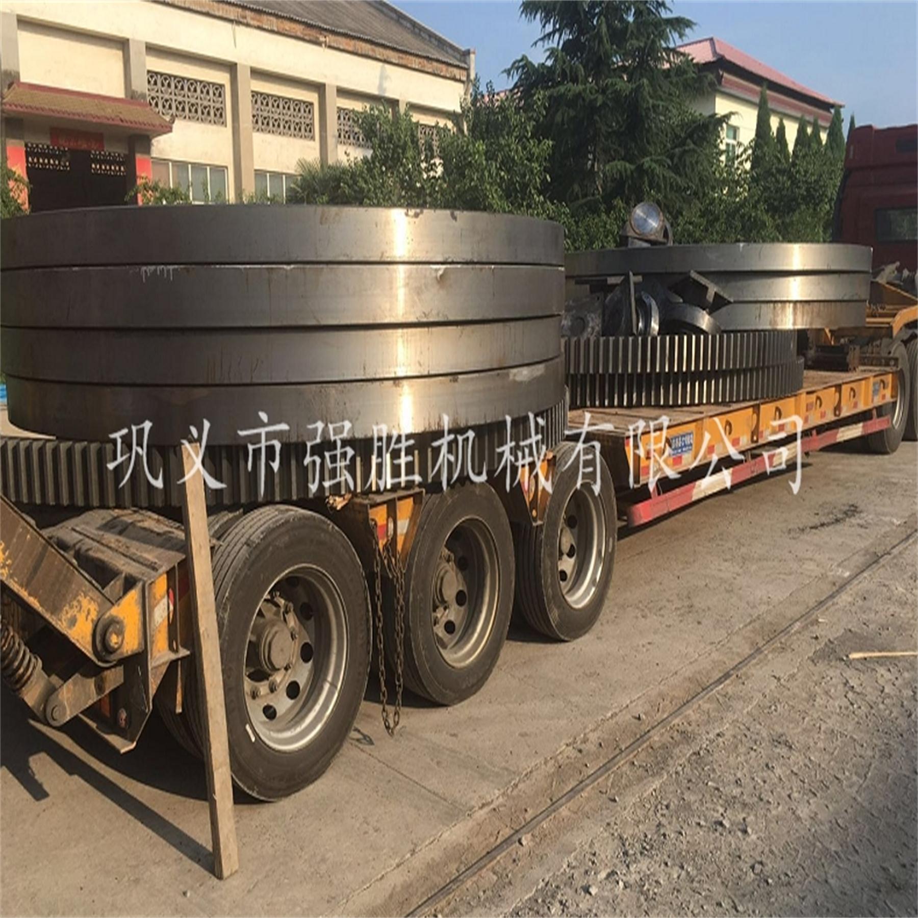 回轉(zhuǎn)窯大齒圈光圈加工 精滾齒廠家選強(qiáng)生