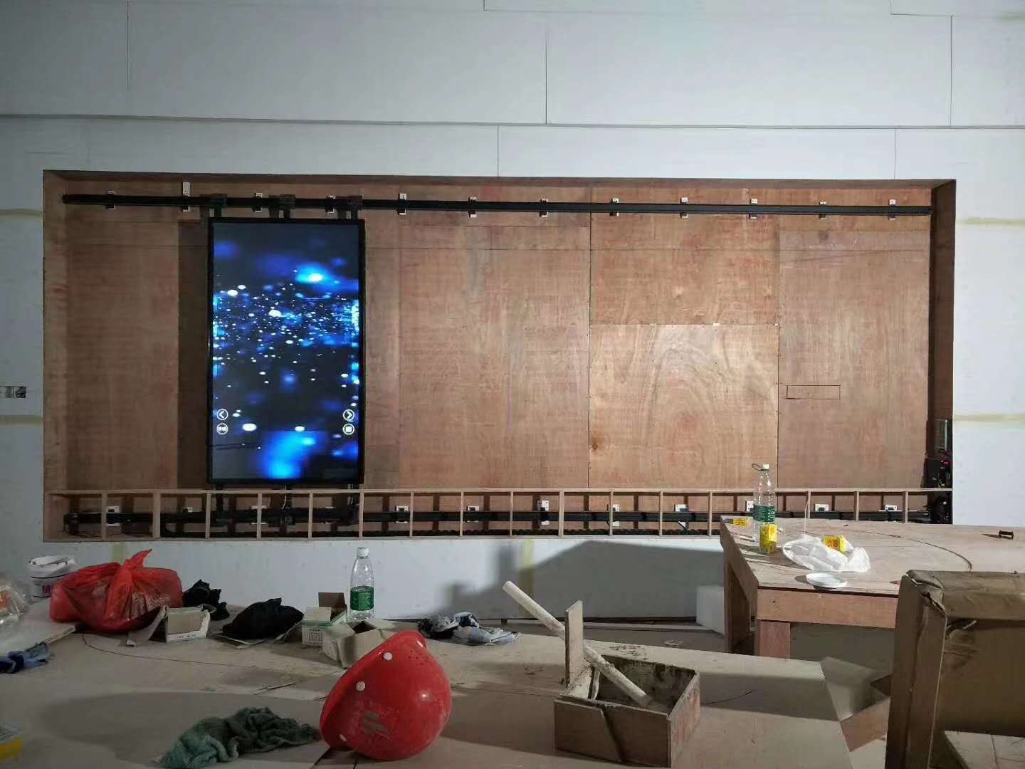 智慧黨建系列 導(dǎo)軌屏 智能互動(dòng)屏