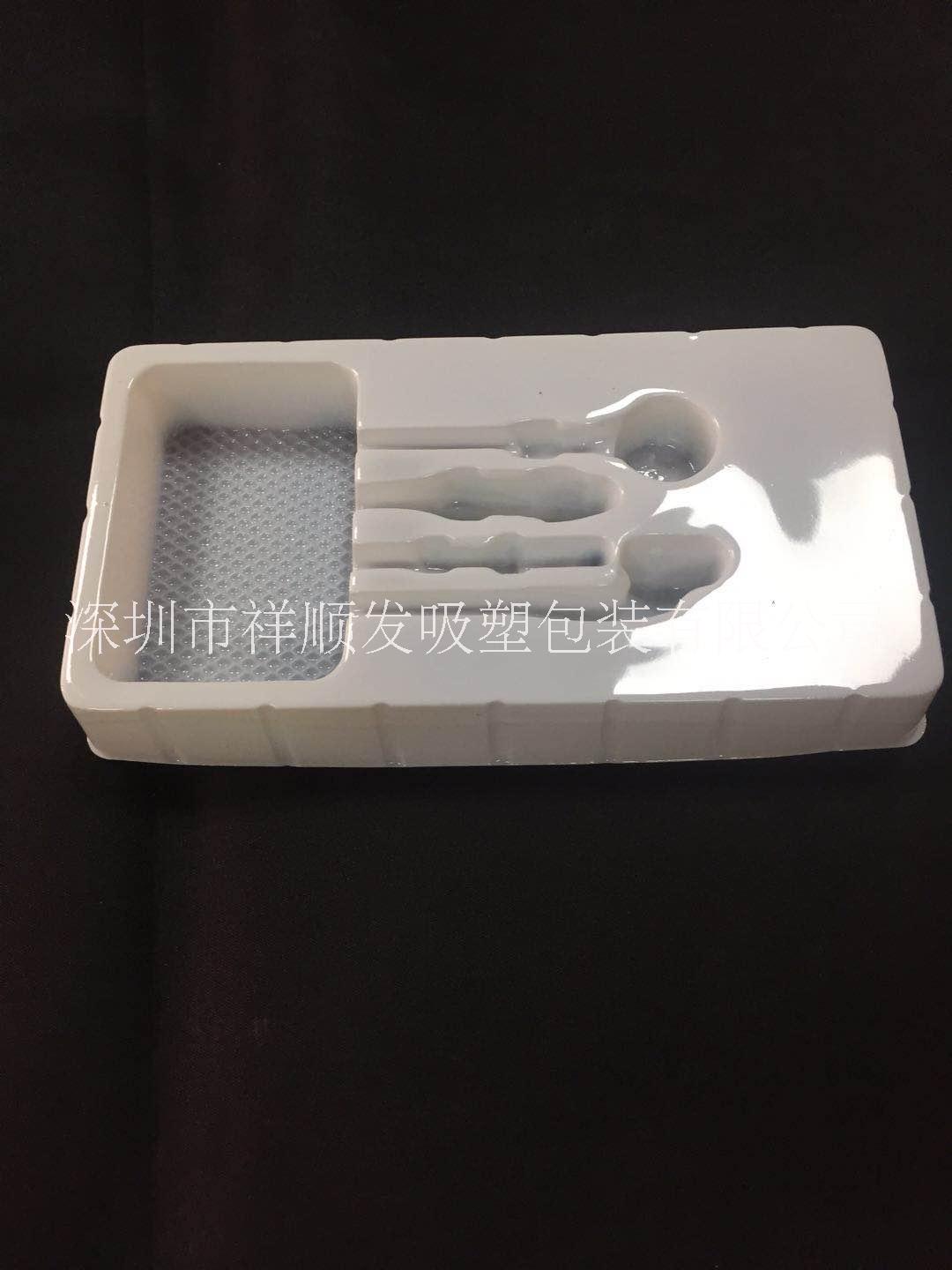 廣東耳機吸塑定制  耳機吸塑生產(chǎn)廠家