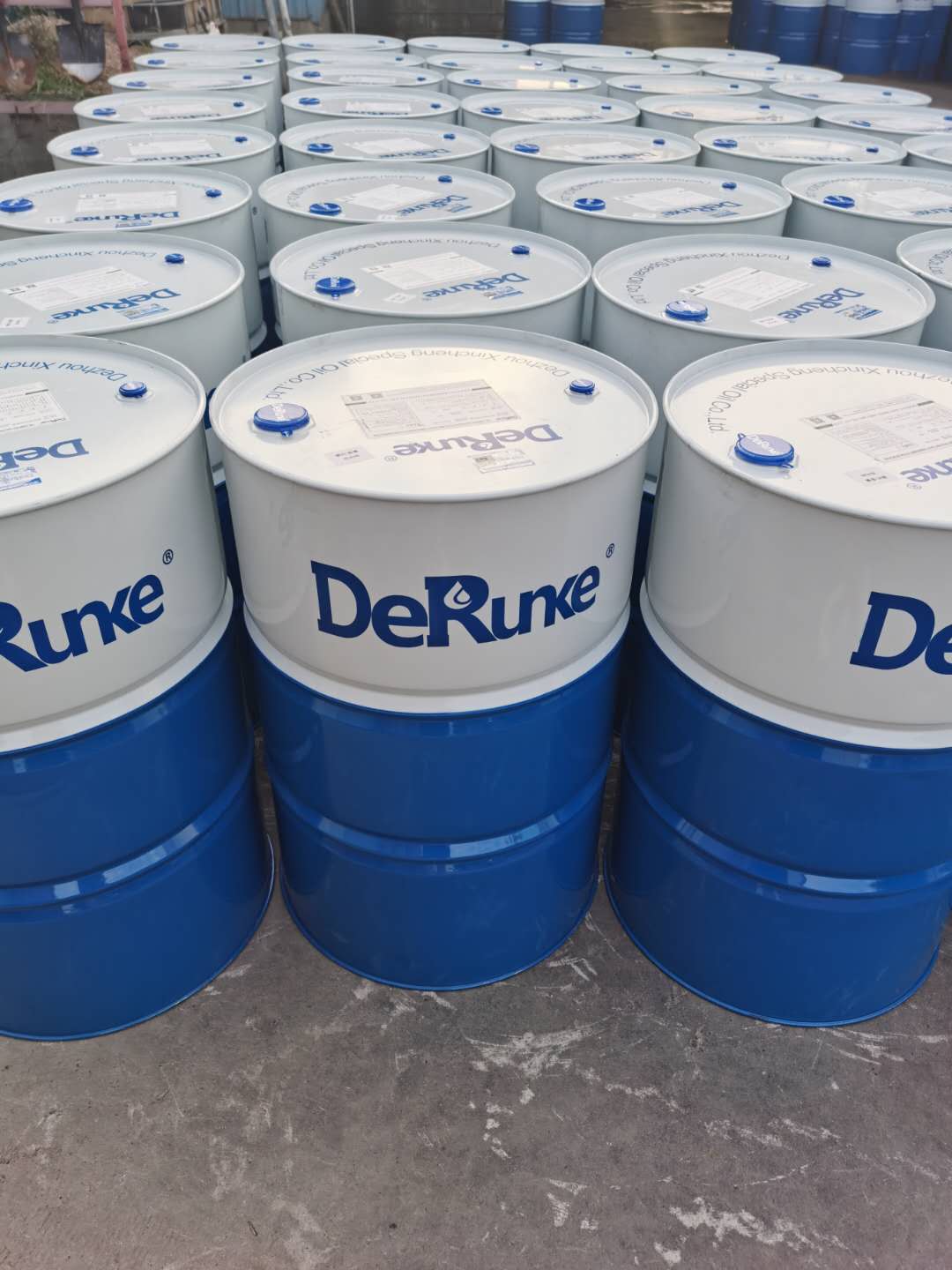 220#中負(fù)荷齒輪油 *工業(yè)潤(rùn)滑油 廠家直銷