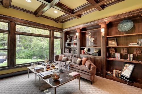 深圳別墅裝修設(shè)計(jì)方案  專業(yè)裝修設(shè)計(jì)施工電話