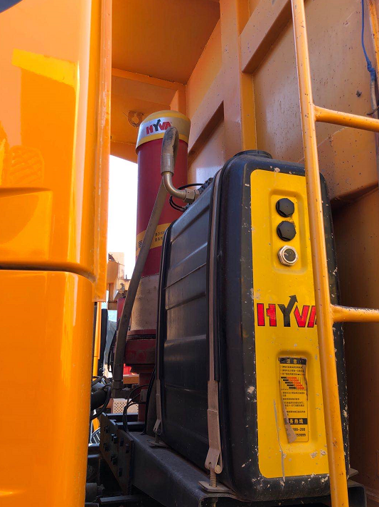 甘肅一年國五430馬力后八輪6米貨廂